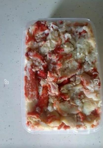 Салатное мясо краба камчатского кусковое скб